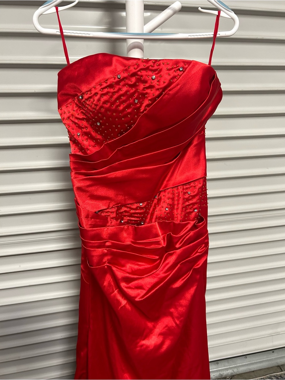 Red Satin Strapless Formal Gown Beaded Bodice Ruched Maxi Dress Prom Evening M - Picture 2 of 8